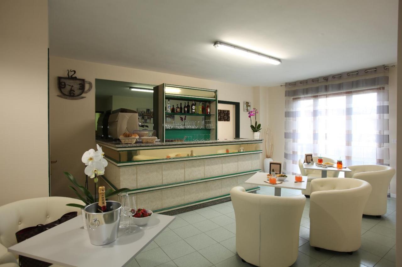 Residence "Canta" Pescara Extérieur photo